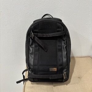 Db Journey Ramverk 21L Backpack in Black